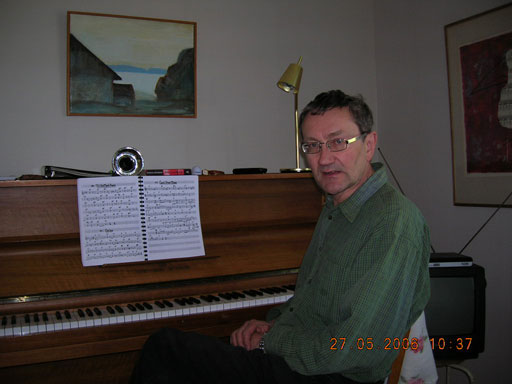 Bent at the piano 2005